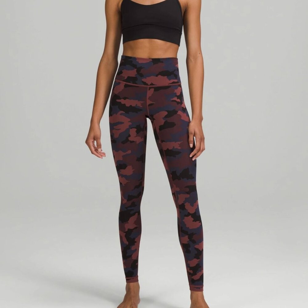 NWOT Lululemon Camouflage Print Wunder Under High-Rise Tight Size 4 - Pink/Black